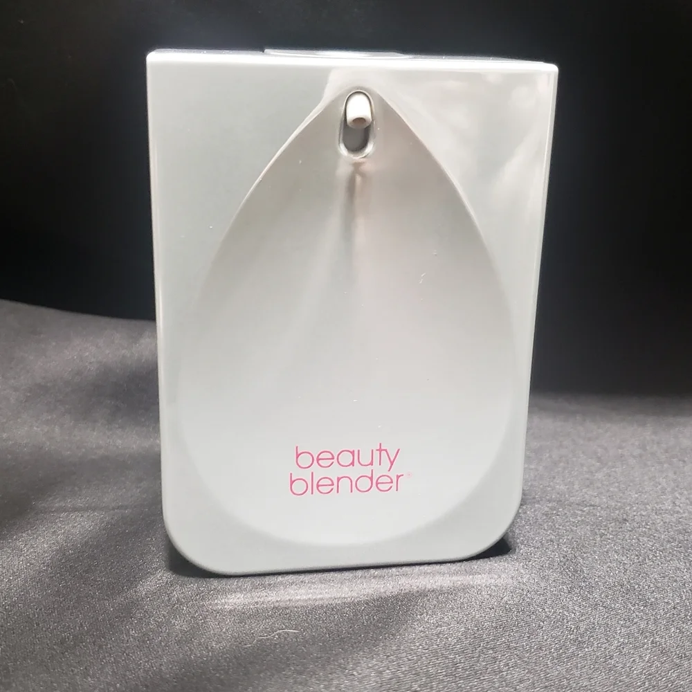 Beauty Blender Bounce Foundation Blend 1.30W NIB